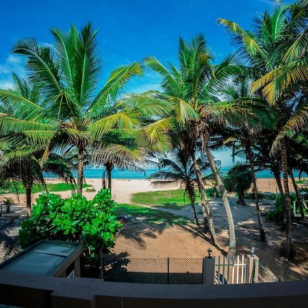 Lankahuts Villa Negombo Luaran gambar
